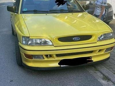 Gebraucht Ford Escort Cabriolet 105 PS (77 kW) 1994 Cabrio