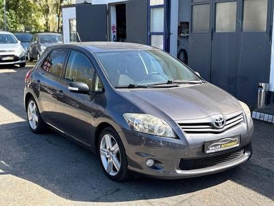 Usata Toyota Auris 126 CV (92 kW) 2010 Grigio Utilitaria