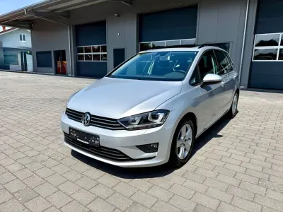 Gebraucht VW Golf Sportsvan 125 PS (91 kW) 2015 Silber Van / Kleinbus