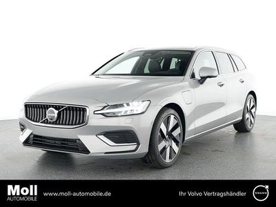 Gebraucht Volvo V60 Plus 455 PS (334 kW) 2025 Silber Kombi