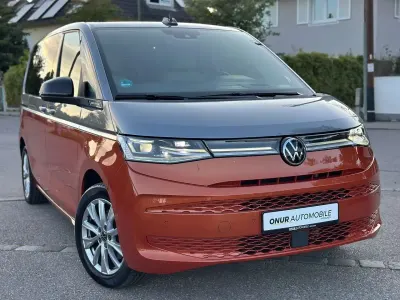 Usata VW T7 150 CV (110 kW) 2024 Arancione Furgone