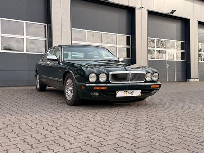 Gebraucht Jaguar XJ6 245 PS (180 kW) 1996 Grün Limousine