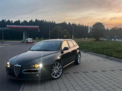 Second-hand Alfa Romeo 159 260 CP (191 kW) 2010 Negru Break