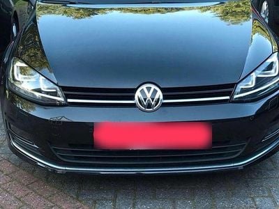 Gebraucht VW Golf VII Highline 122 PS (89 kW) 2015 Schwarz Kleinwagen