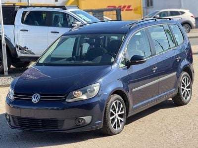 Gebraucht VW Touran Trendline 105 PS (77 kW) 2011 Blau Van / Kleinbus