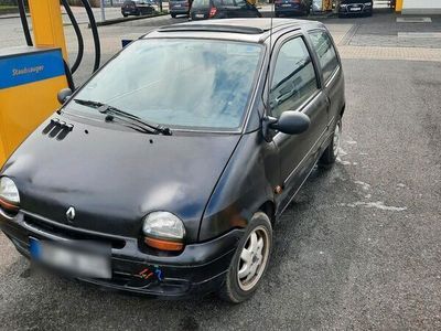 gebraucht Renault Twingo 76000 km, TÜV 01/25 für FP 350,-