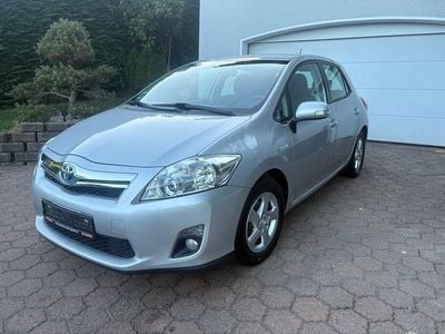 Toyota Auris Hybrid