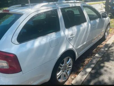 Gebraucht Skoda Octavia 140 PS (102 kW) 2010 Weiß Kombi