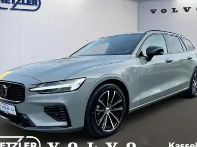 Gebraucht Volvo V60 Plus 455 PS (334 kW) 2025 Grau Kombi