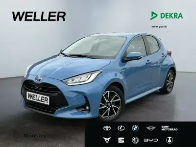 Gebraucht Toyota Yaris Hybrid Team 116 PS (85 kW) 2021 Blau Kleinwagen