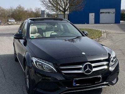Gebraucht Mercedes C220 Avantgarde 170 PS (125 kW) 2016 Schwarz Limousine