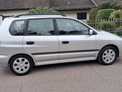 Gebraucht Mitsubishi Space Star 98 PS (72 kW) 2004 Silber Van / Kleinbus