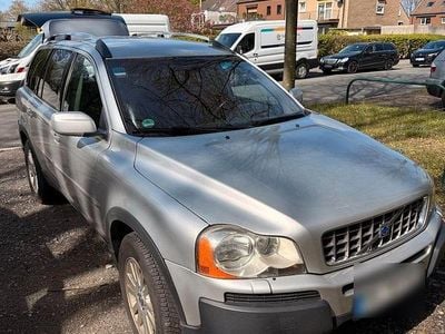 Usado Volvo XC90 Executive 180 HP (132 kW) 2004 Prateado SUV