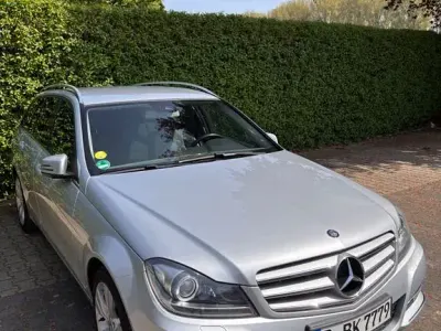 Second-hand Mercedes C220