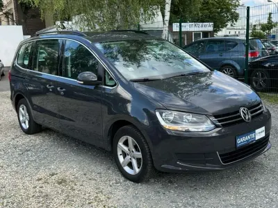 Gebraucht VW Sharan Comfortline 140 PS (102 kW) 2014 Uranograu Van / Kleinbus