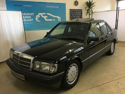 Usata Mercedes 190 109 CV (80 kW) 1991 Nero Berlina