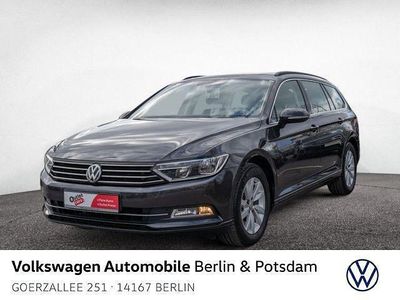 Gebraucht VW Passat Comfortline 150 PS (110 kW) 2018 Grau Kombi
