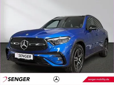 Gebraucht Mercedes GLC220 AMG 197 PS (144 kW) 2025 Unilack schwarz Coupé