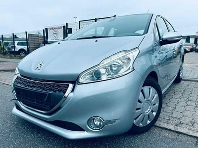 Gebraucht Peugeot 208 Allure 120 PS (88 kW) 2013 Grau Kleinwagen