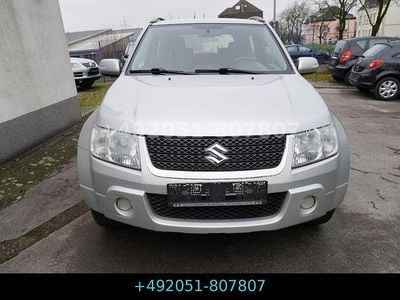 Gebraucht Suzuki Grand Vitara Comfort 129 PS (94 kW) 2012 Silber SUV