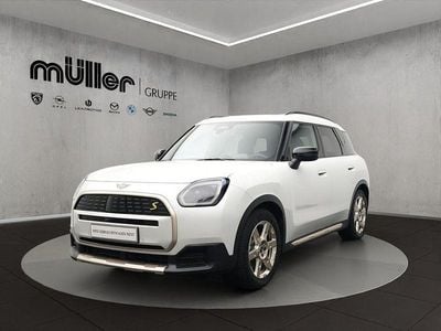 Gebraucht Mini Cooper SE Favoured 230 kW (313 PS) 2024 Weiß Kleinwagen