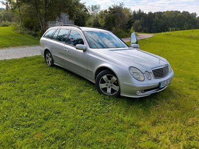 Mercedes E220