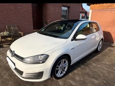 Używany VW Golf VII GTD 184 KM (135 kW) 2013 Biały Sedan/Limuzyna