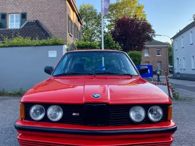 Usata BMW 323 143 CV (105 kW) 1982 Rosso Coupé