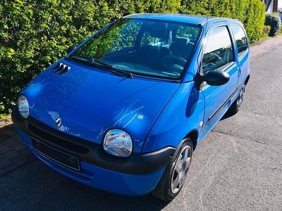 Usata Renault Twingo 58 CV (42 kW) 2006 Blu Utilitaria