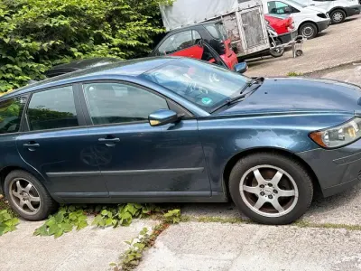 Gebraucht Volvo V50 110 PS (80 kW) 2005 Blau Kombi
