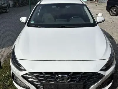 Gebraucht Hyundai i30 N Line 136 PS (100 kW) 2021 Weiß Limousine