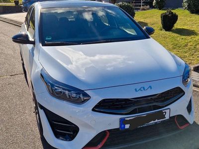 Usata Kia Ceed GT GT 204 CV (150 kW) 2024 Bianco Berlina