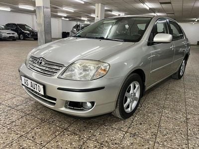 Second-hand Toyota Corolla Sol 110 CP (80 kW) 2004 Argintiu Berlinǎ