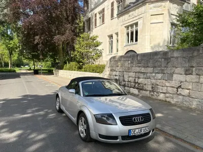 Gebraucht Audi TT Roadster Sport 150 PS (110 kW) 2002 Silber Cabrio