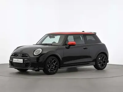 Gebraucht Mini John Cooper Works 204 PS (150 kW) 2024 Schwarz Kleinwagen