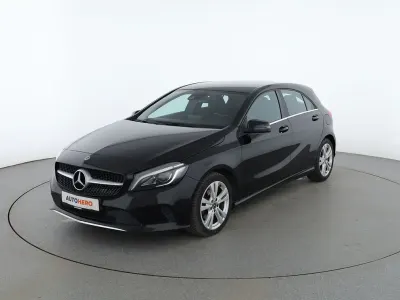 Gebraucht Mercedes A200 Urban 136 PS (100 kW) 2017 Schwarz Limousine