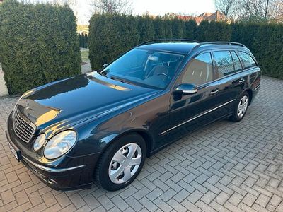 Brugt Mercedes E200 Avantgarde 163 HK (119 kW) 2005 Blå Stationcar