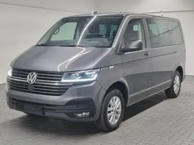 Usata VW Multivan 150 CV (110 kW) 2021 Grigio Monovolume