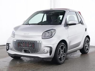 Cool silver (metallic) Gebraucht 2024 Smart ForTwo Electric Drive Prime Exclusive Cabrio | 21.555 € (Etwas zu teuer)