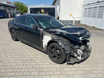 gebraucht BMW 525 d Unfall Navi automatic Leder