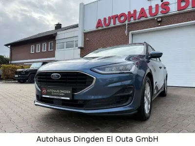 Gebraucht Ford Focus Cool & Connect 120 PS (88 kW) 2023 Blau Limousine