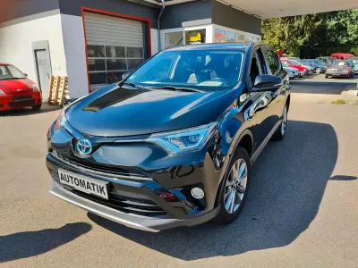 Gebraucht Toyota RAV4 Hybrid 197 PS (144 kW) 2016 Schwarz SUV