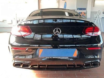 Gebraucht Mercedes C180 AMG 156 PS (114 kW) 2023 Schwarz/baltic black Coupé