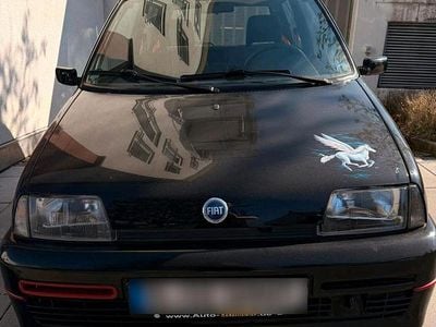 Käytetty Fiat Cinquecento 55 HP (40 kW) 1997 Musta Viistoperä