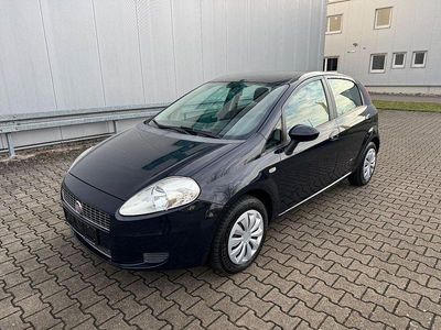 Gebraucht Fiat Grande Punto Dynamic 65 PS (47 kW) 2009 Blau Kleinwagen