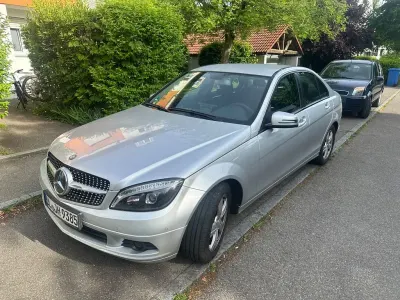Gebraucht Mercedes C180 Classic 156 PS (114 kW) 2008 Silber Limousine