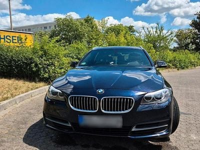 Gebraucht BMW 520 185 PS (136 kW) 2014 Blau Kombi