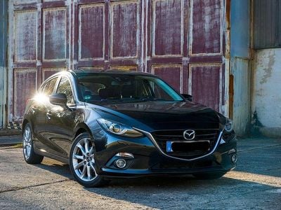 Second-hand Mazda 3 Sports-Line 120 CP (88 kW) 2013 Negru Berlinǎ