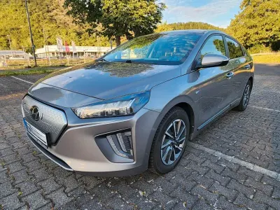 Gebraucht Hyundai Ioniq Style 100 kW (136 PS) 2021 Grau Kleinwagen