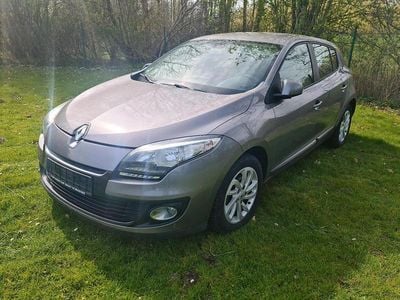 Gebraucht Renault Mégane Initiale Paris 116 PS (85 kW) 2014 Grau Limousine